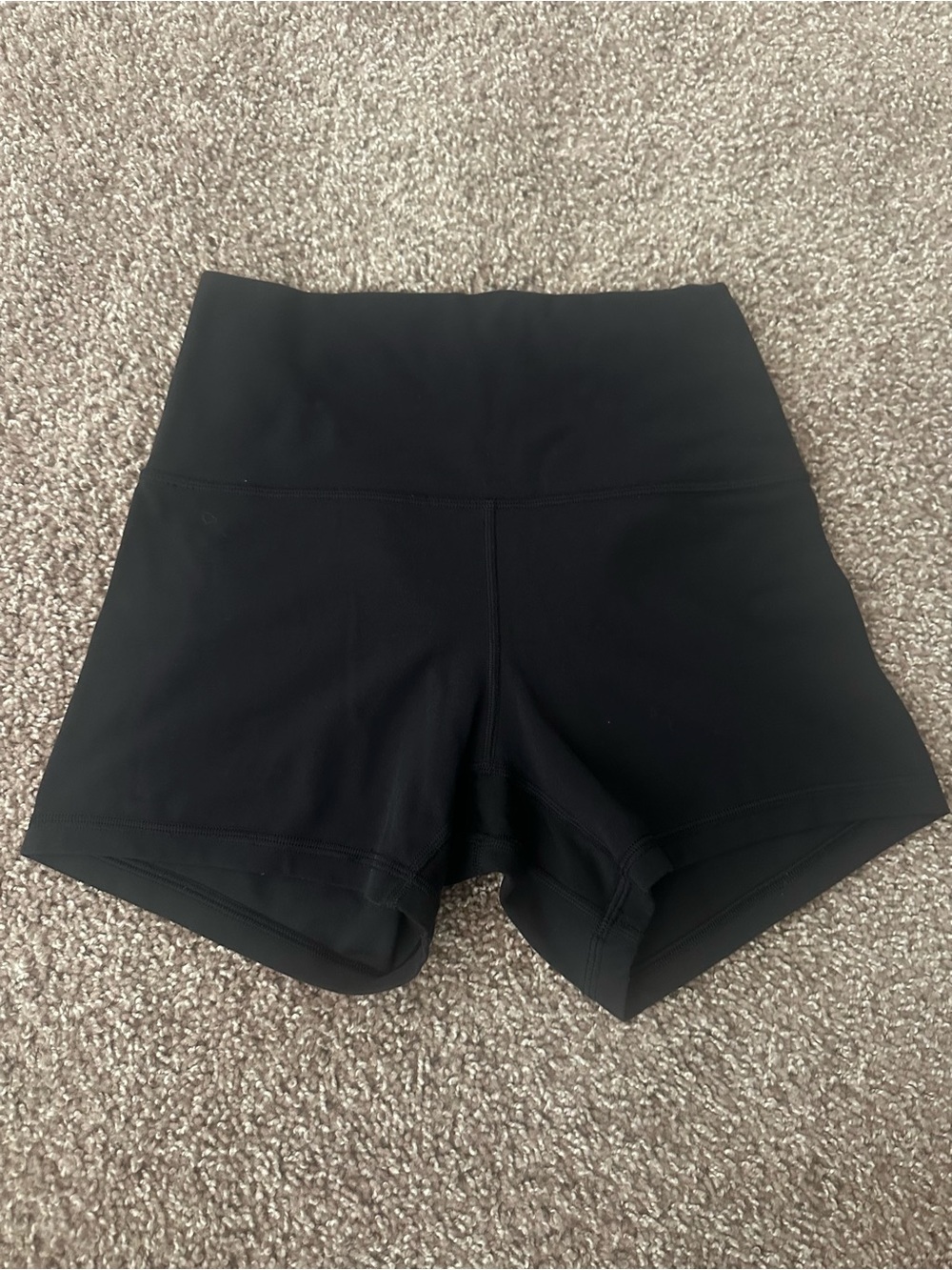 lululemon Black High-Rise Align Shorts 2.5”